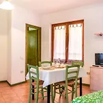 Glorious Le Pavoncelle 1 Bedroom Sleeps 4 A Child Bed Possible Apartment *